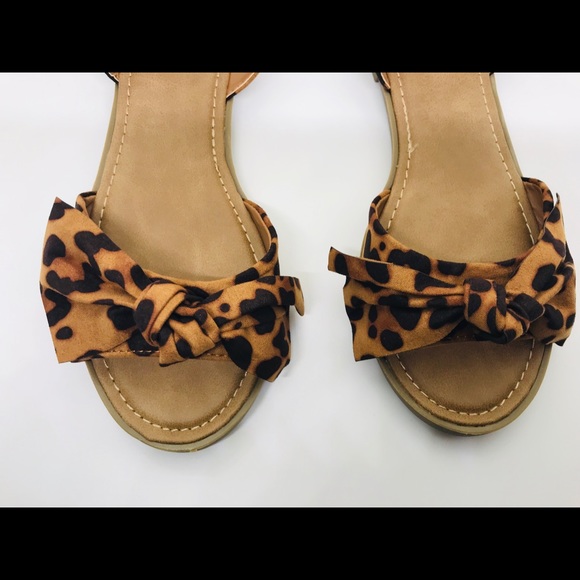 Cheetah print sandals FINAL PRICE 8.5 only - Picture 3 of 5